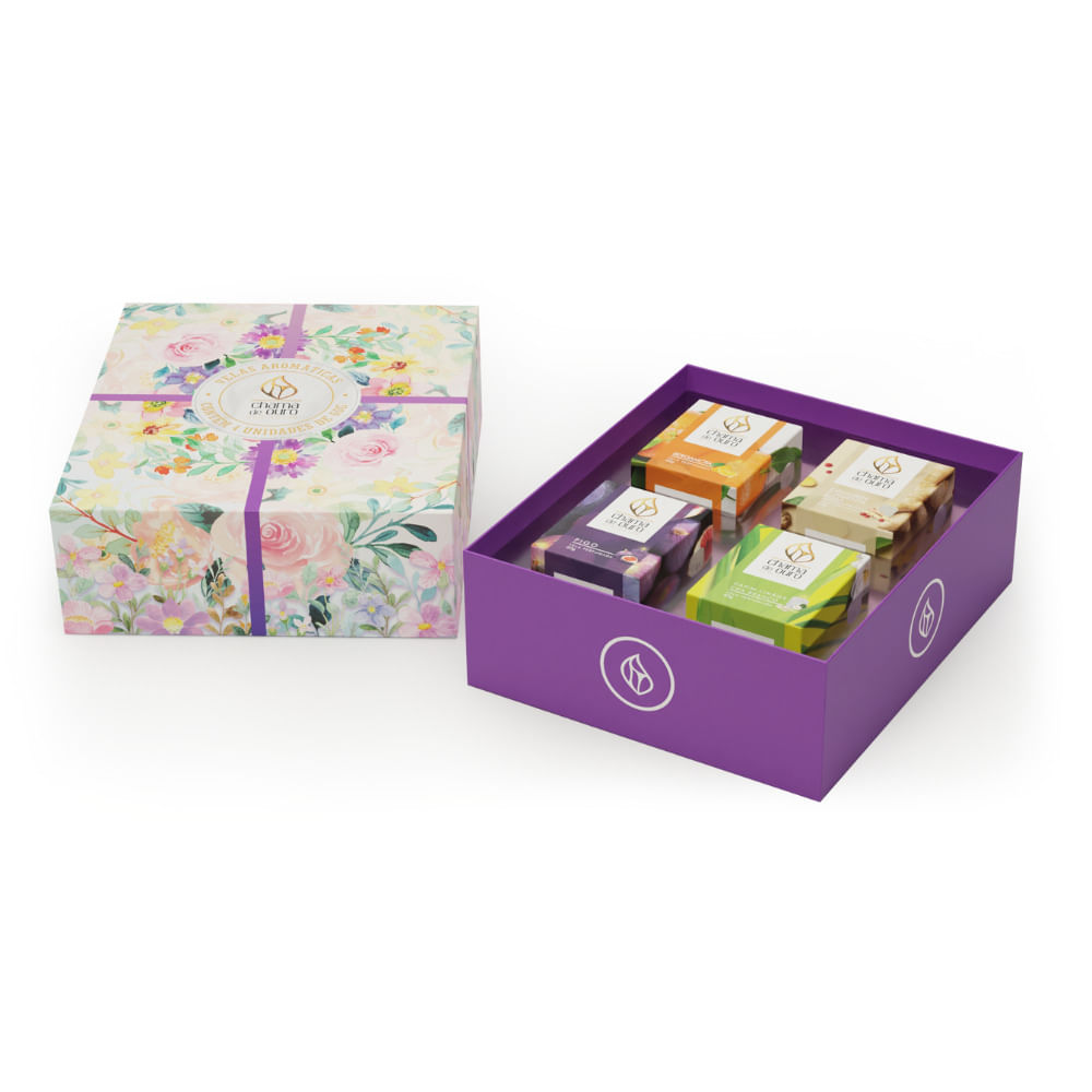 Kit presente Chama de Ouro com quatro velas perfumadas de 60g em caixa